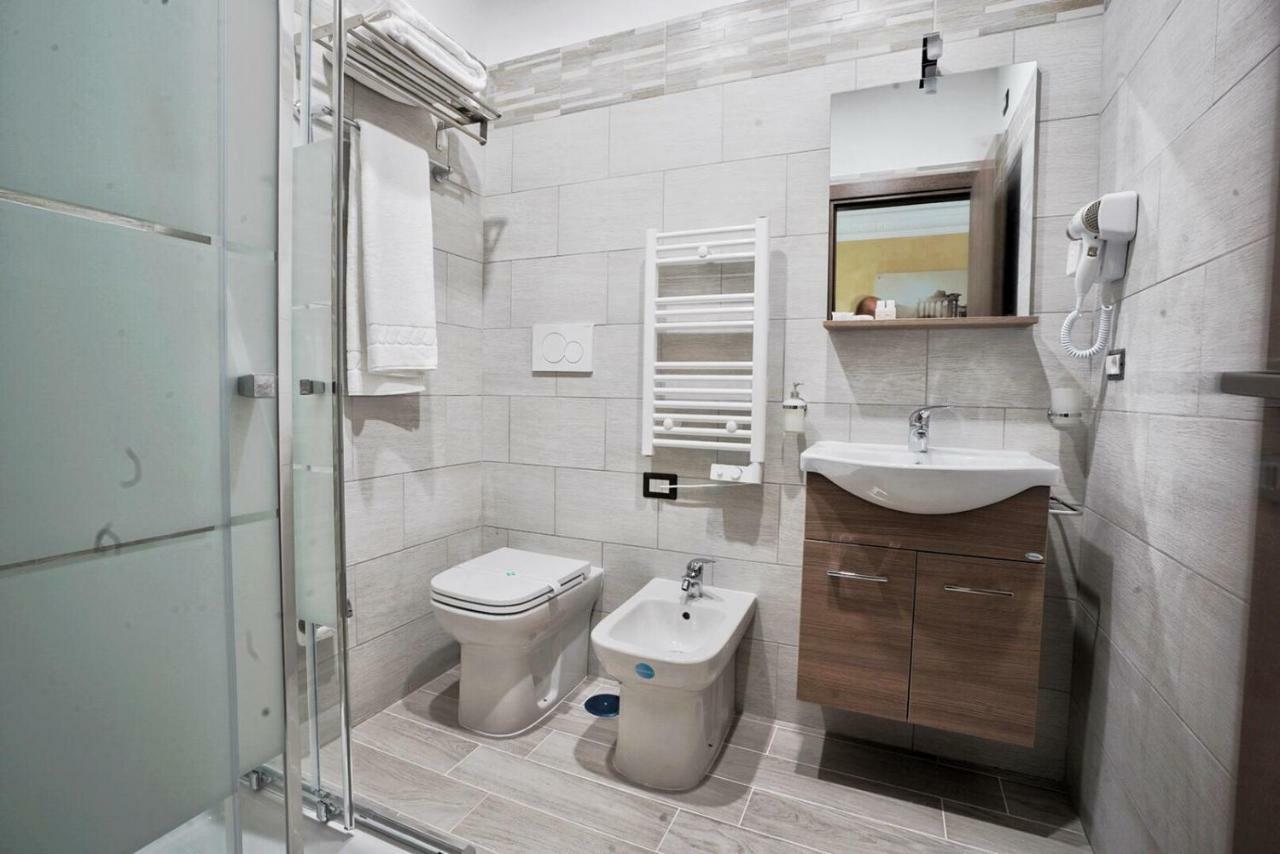 Noemi'S Rooms Guest House روما المظهر الخارجي الصورة